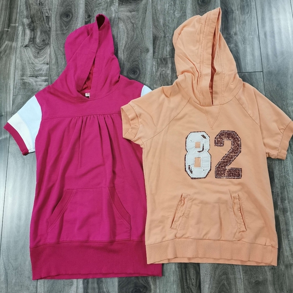 Girls Medium Teen Short Sleeve Hoodie - Picture 1 of 1